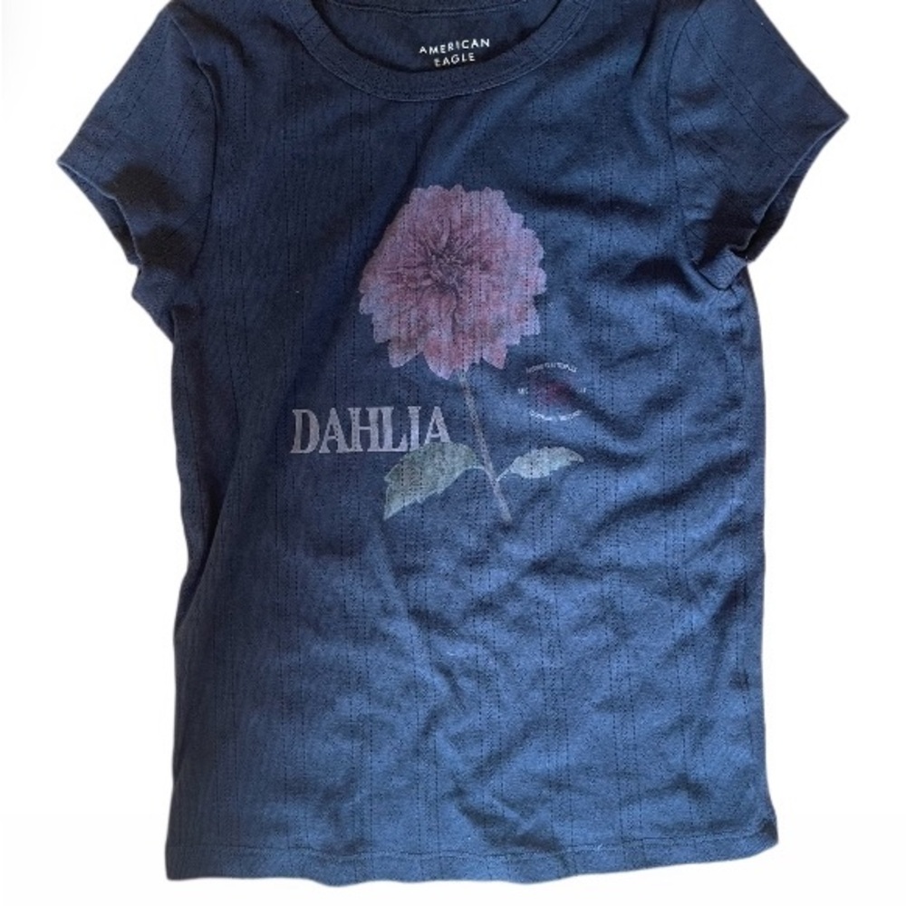 American Eagle Outfitters Kids Blue T-Shirt with Pink Flower
